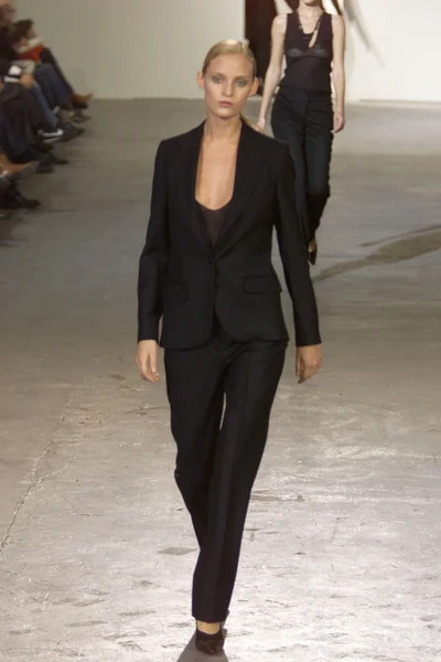 Look 29